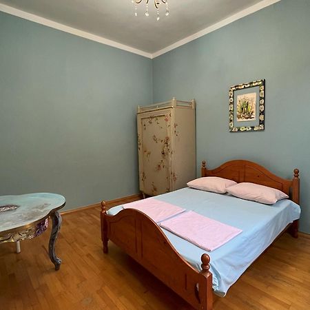 טביליסי Guest House One Two Three מראה חיצוני תמונה