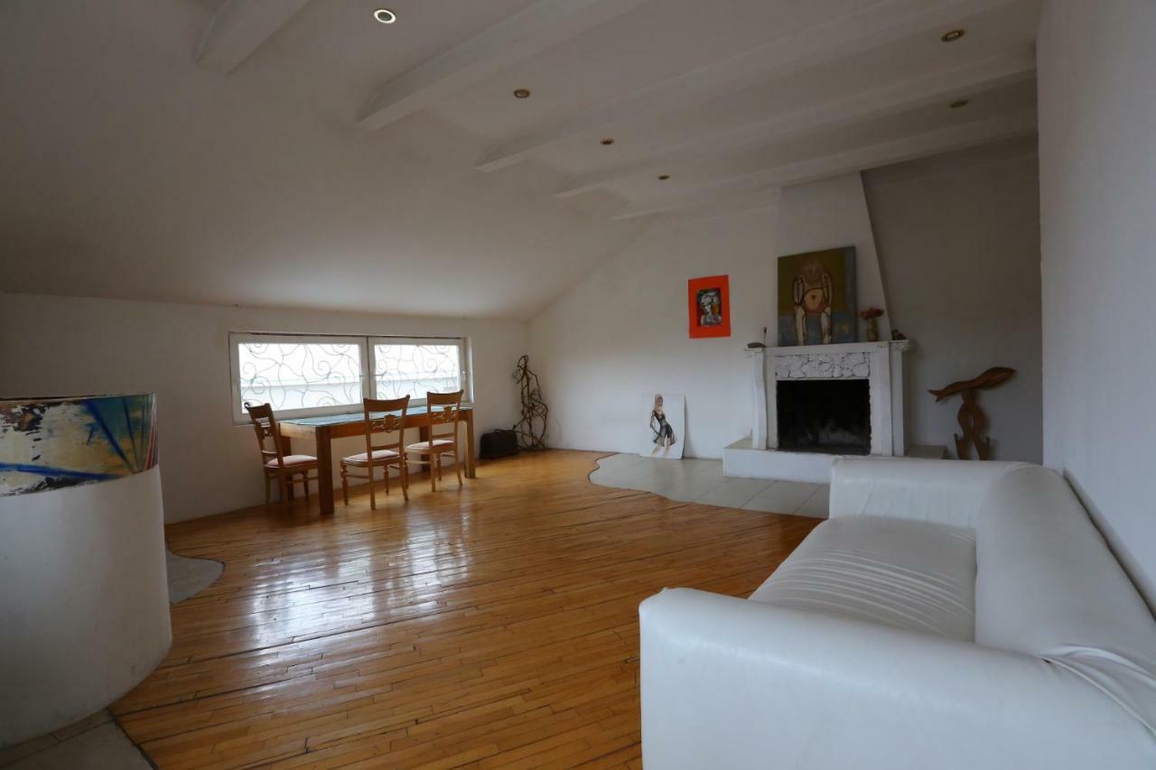 טביליסי Guest House One Two Three מראה חיצוני תמונה